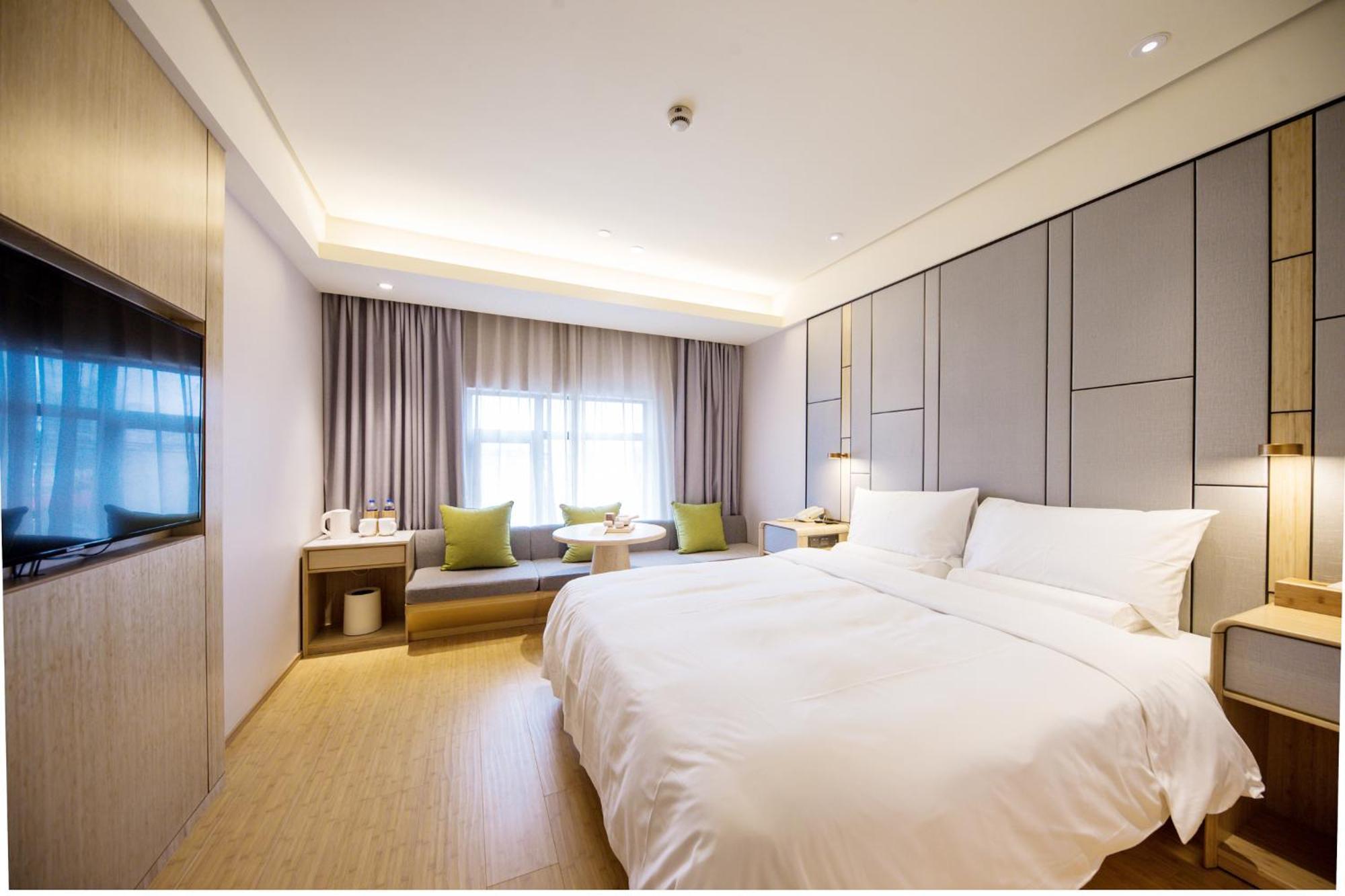 Hotel Ji The Bund Jinling East Road