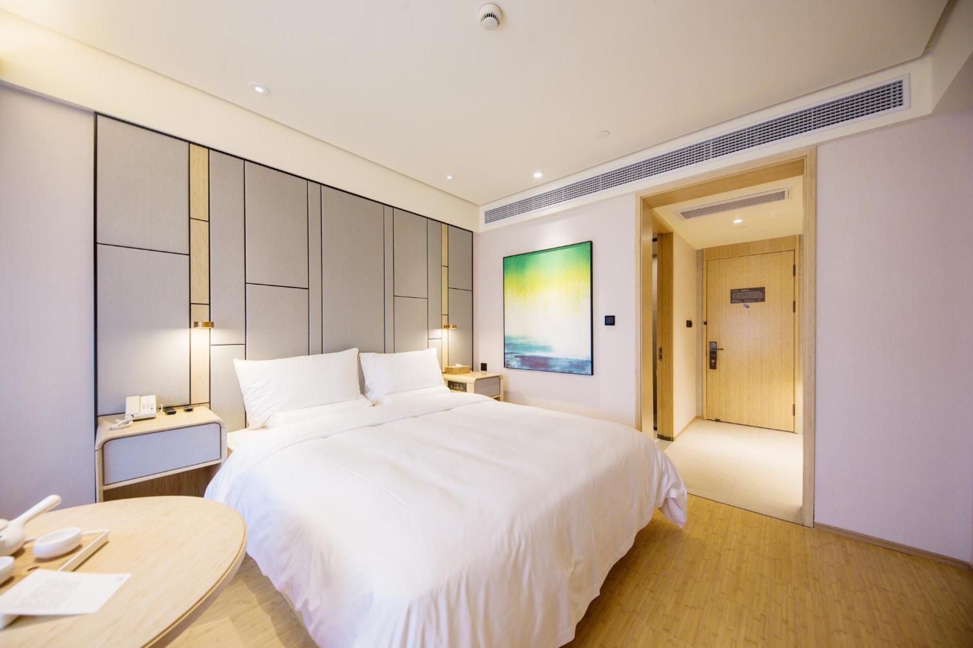 Ji The Bund Jinling East Road 3*